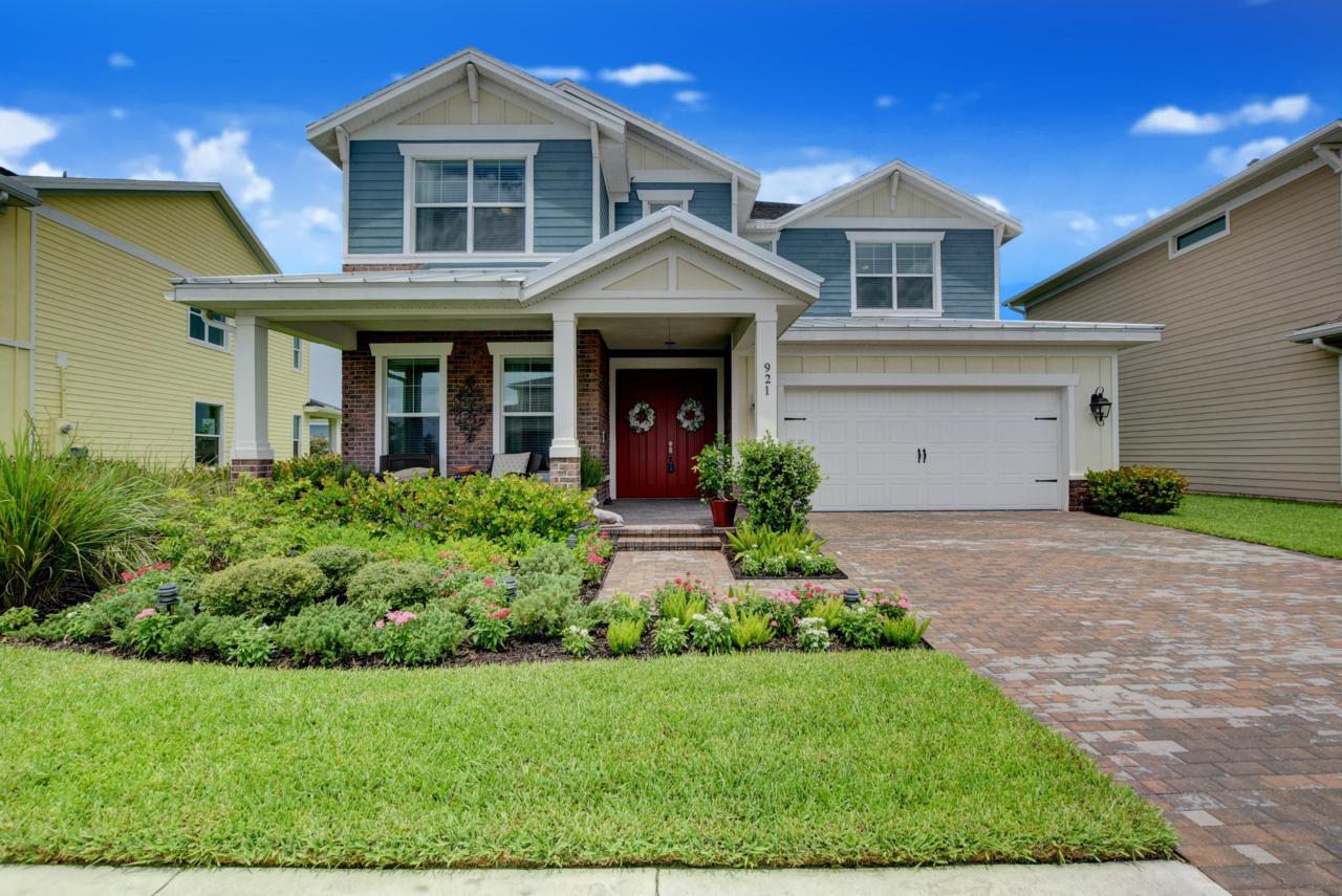 921 Sterling Pine Place - Photo 1