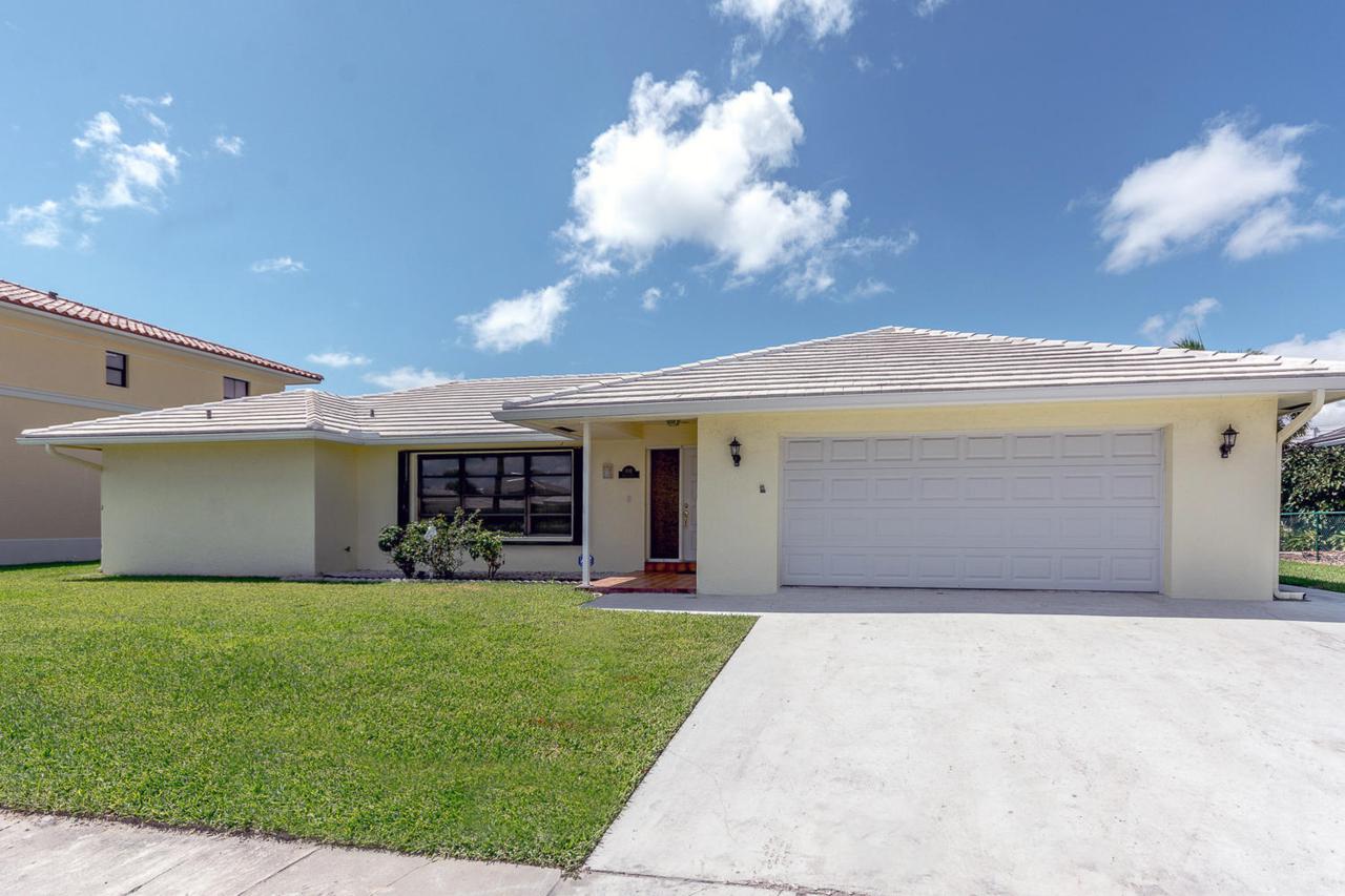 1091 Singer Drive - Photo 1