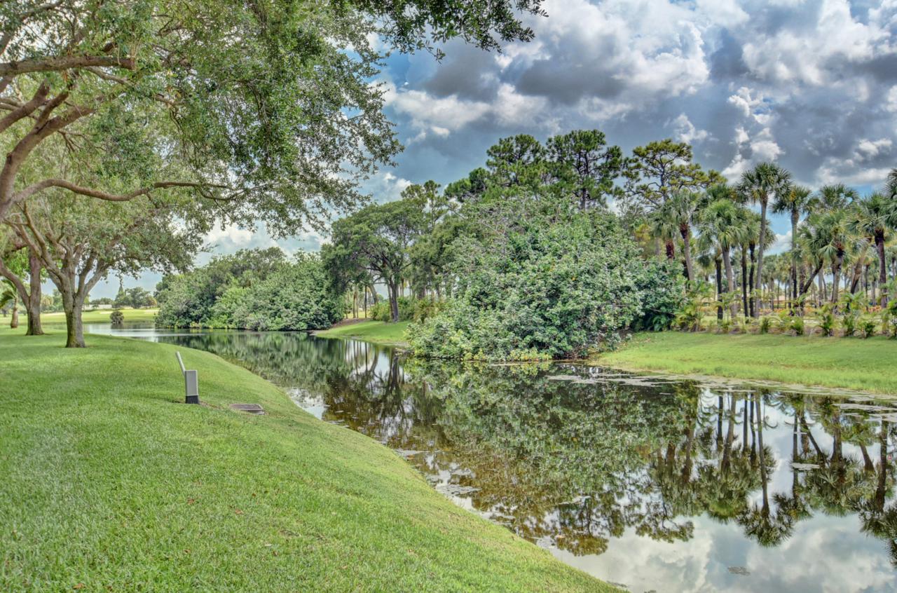 17276 Boca Club Boulevard - Photo 1