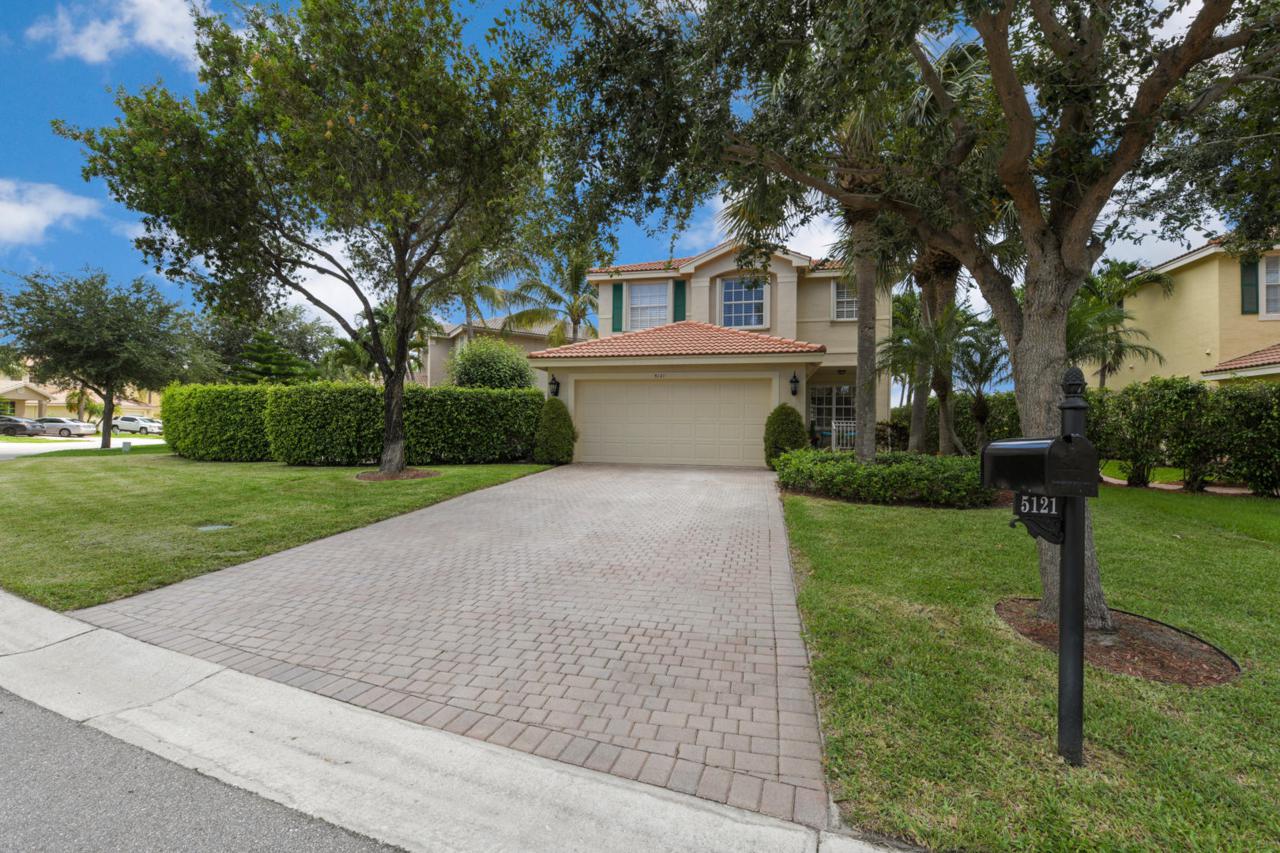 5121 Aurora Lake Circle - Photo 1