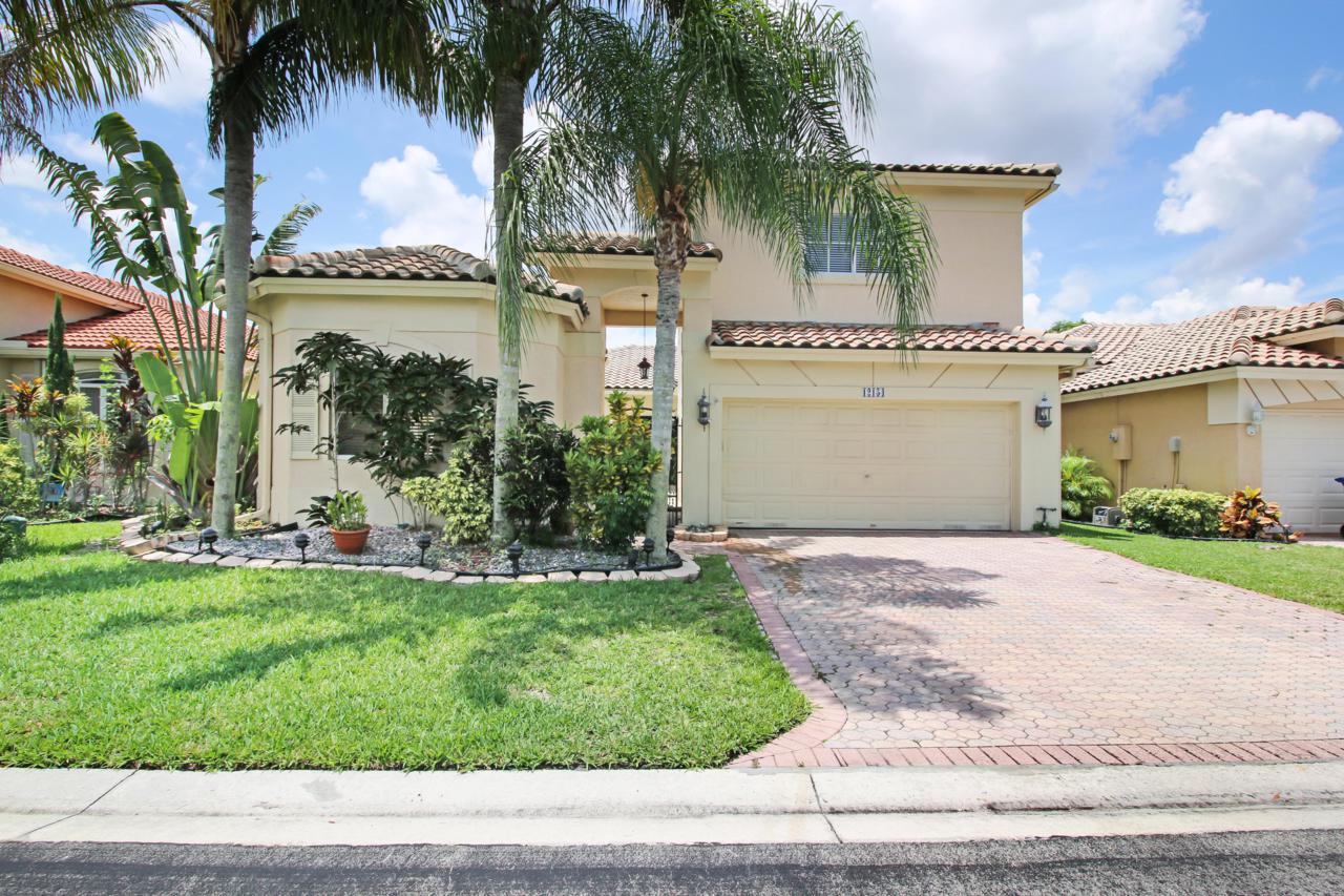 12154 46th Street - Photo 1