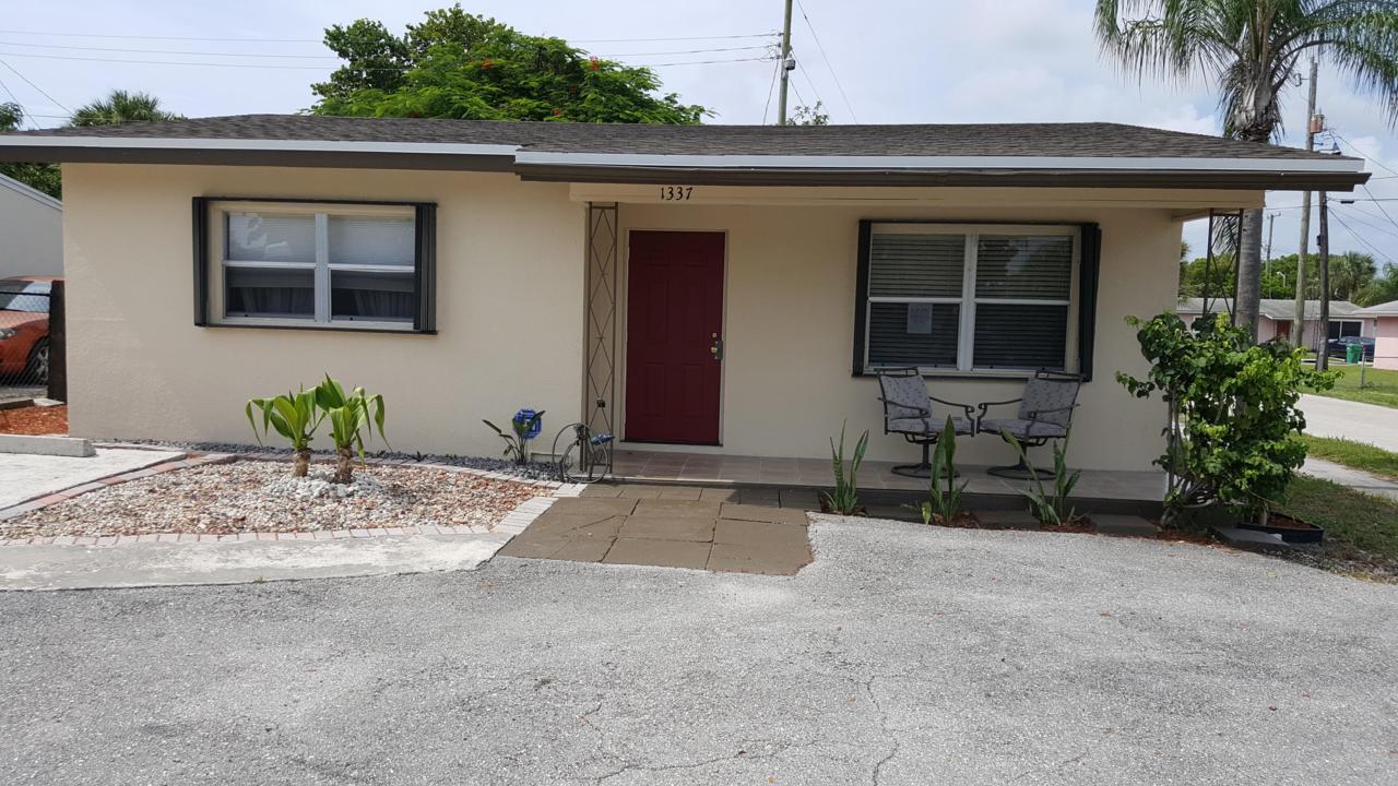 1337 24th Street - Photo 1