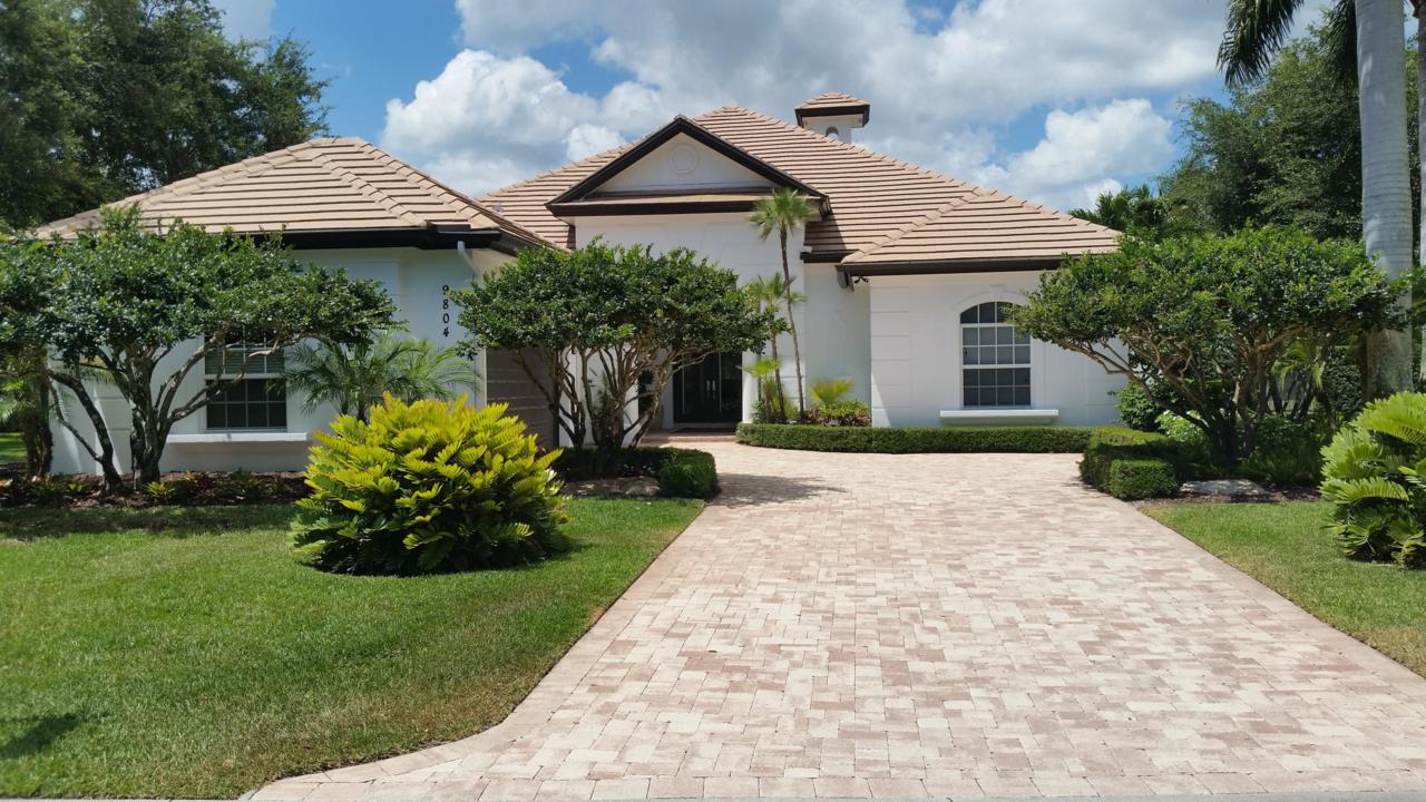 9804 Sandpine Lane - Photo 1