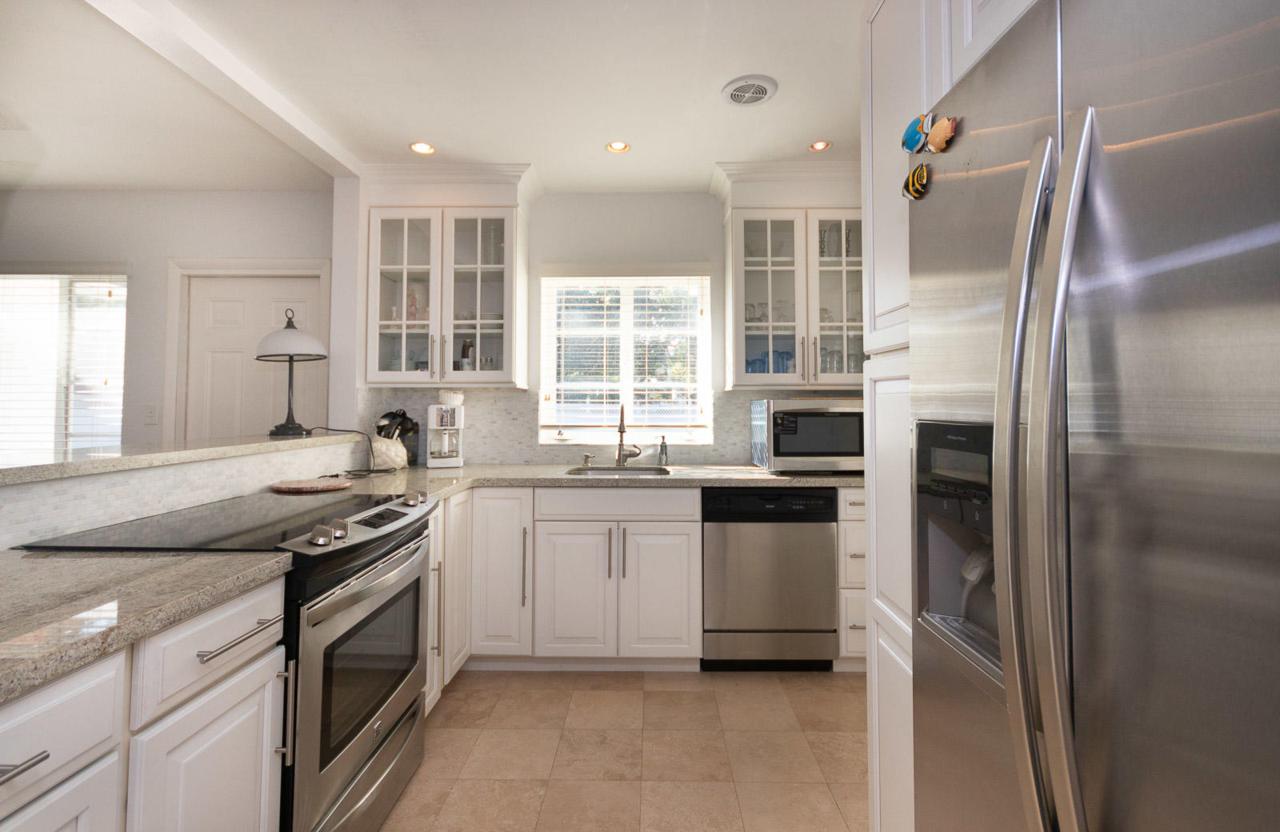 3412 Dover Road - Photo 1