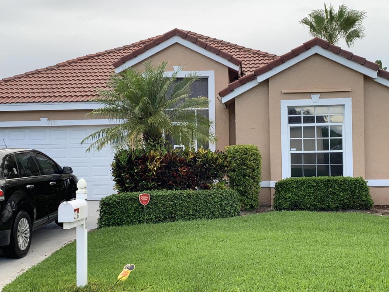 7491 Stirling Bridge Boulevard - Photo 1