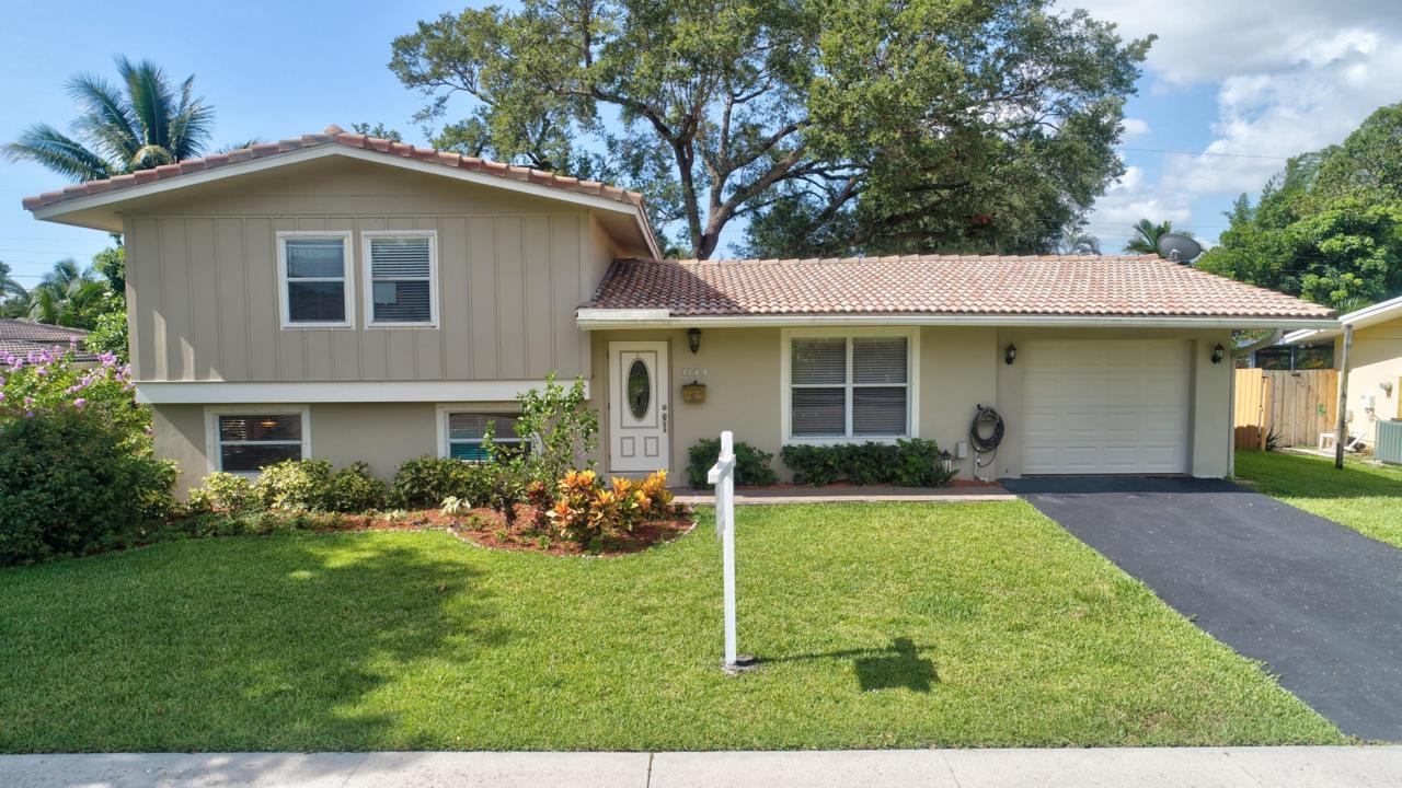 1144 4th Street - Photo 1