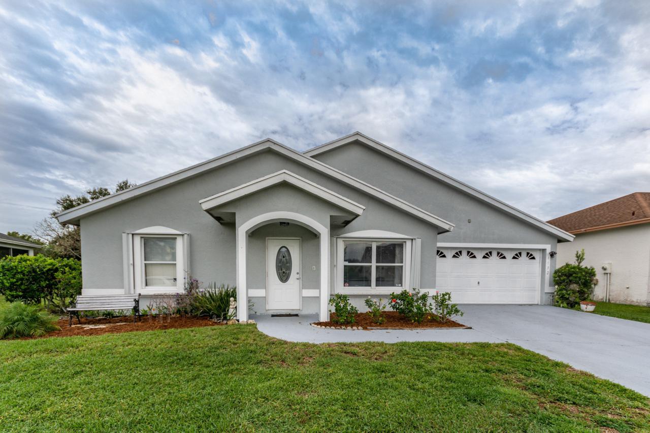 1132 Hatteras Circle - Photo 1