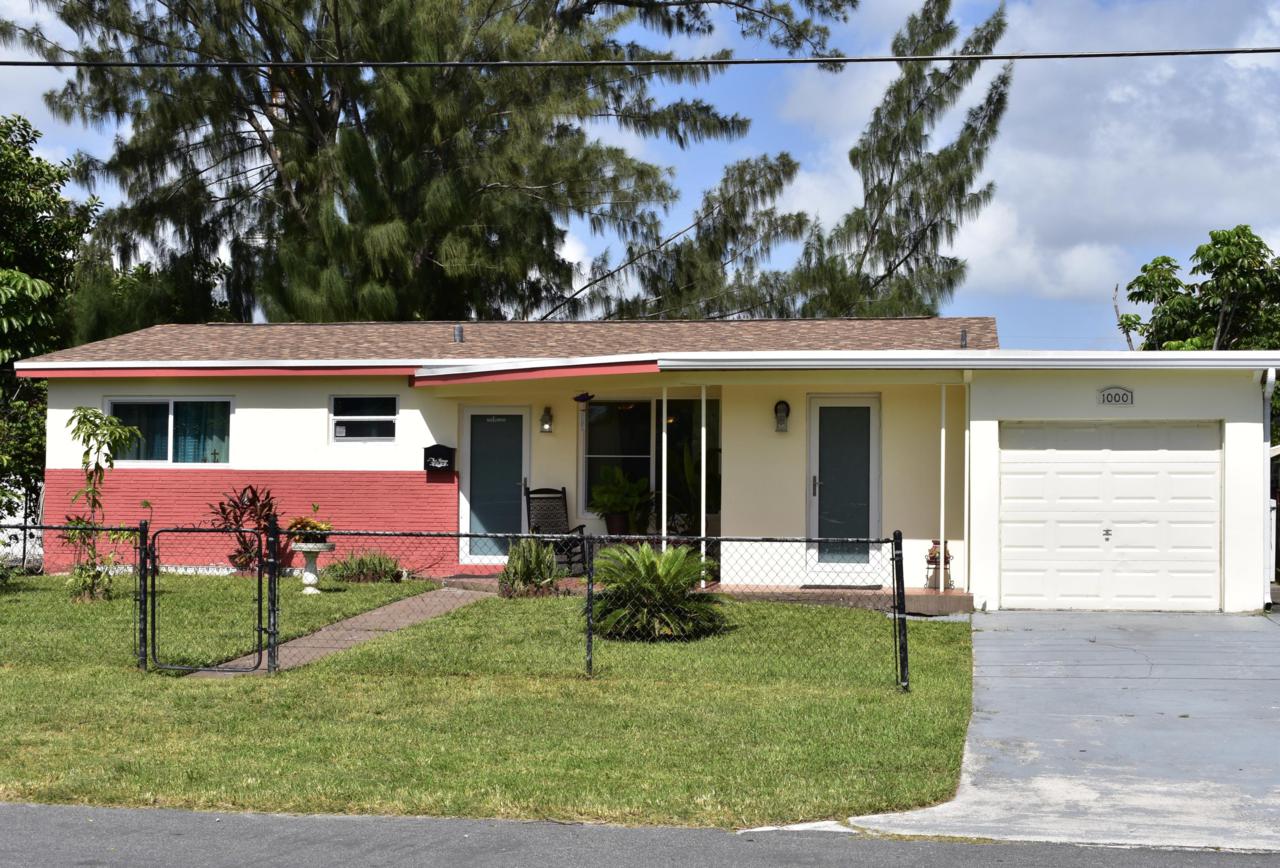 1000 3rd Avenue - Photo 1