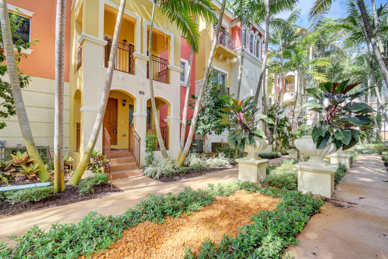 1904 Coastal Bay Boulevard - Photo 1