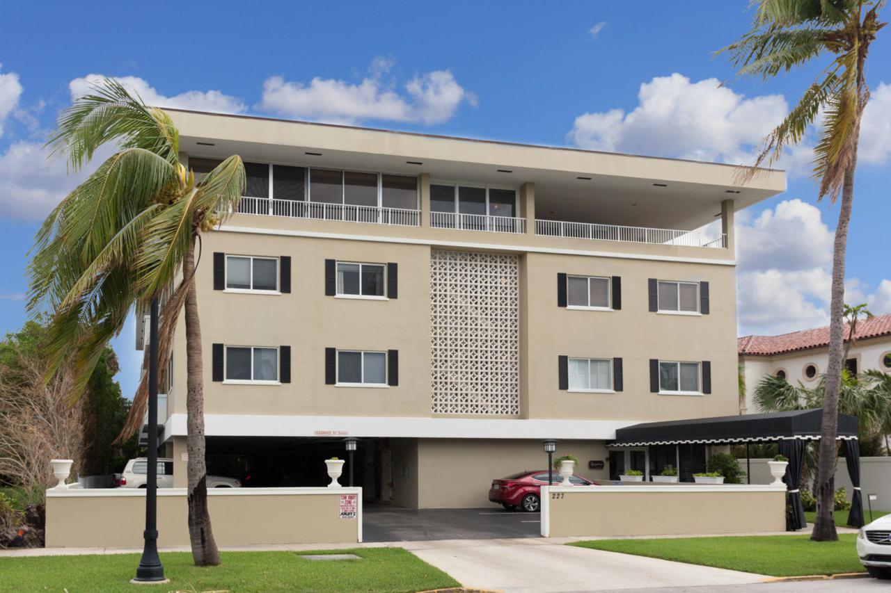 227 Brazilian Avenue - Photo 1
