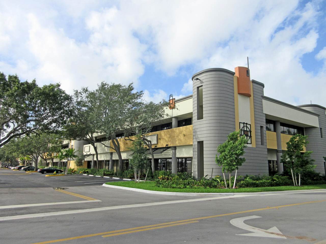 350 Fairway Drive - Photo 1