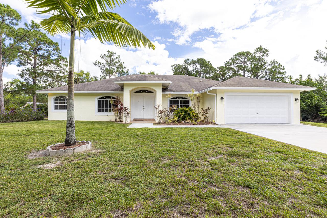16931 Mayfair Drive - Photo 1