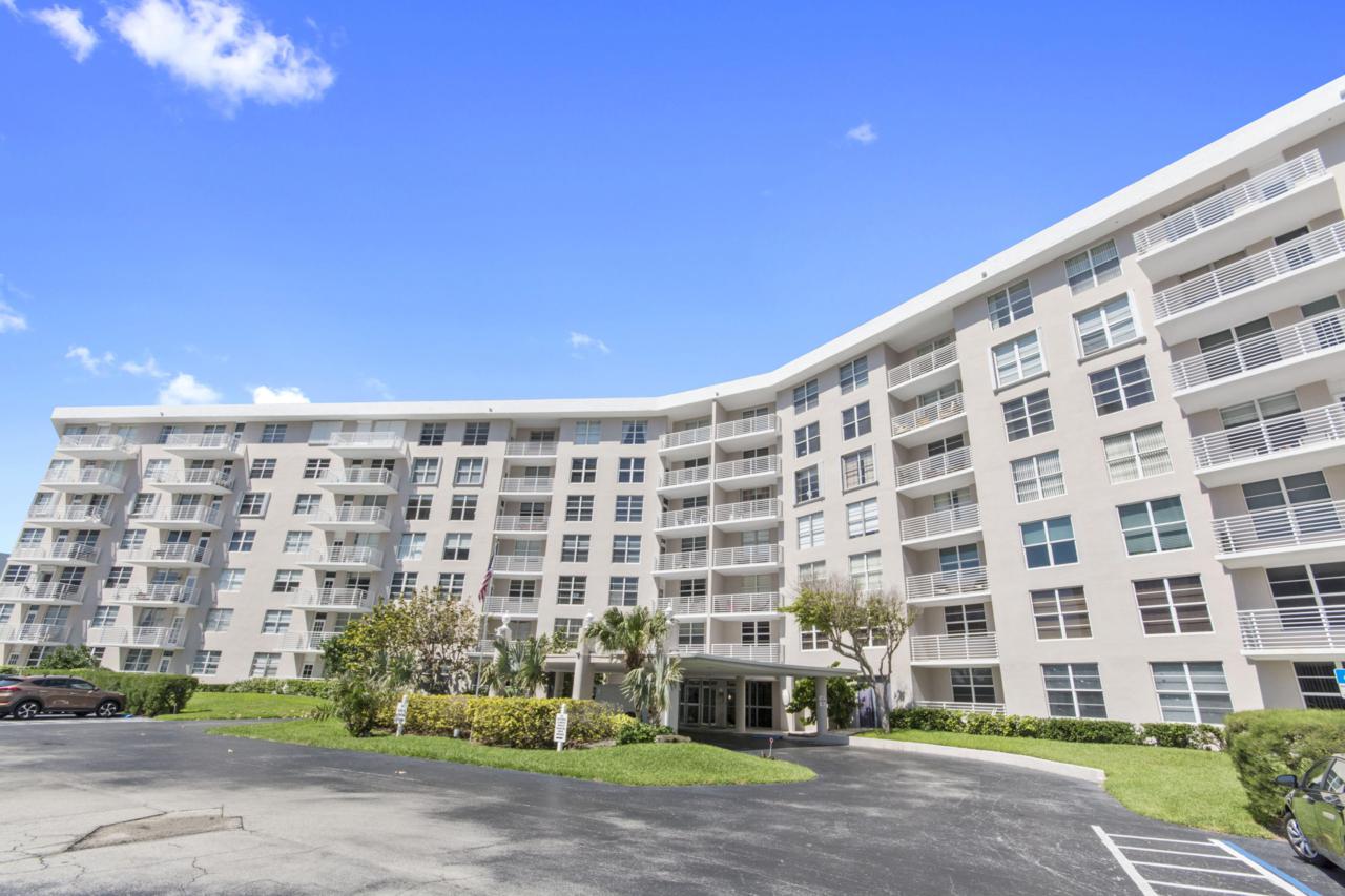 2851 Ocean Boulevard - Photo 1