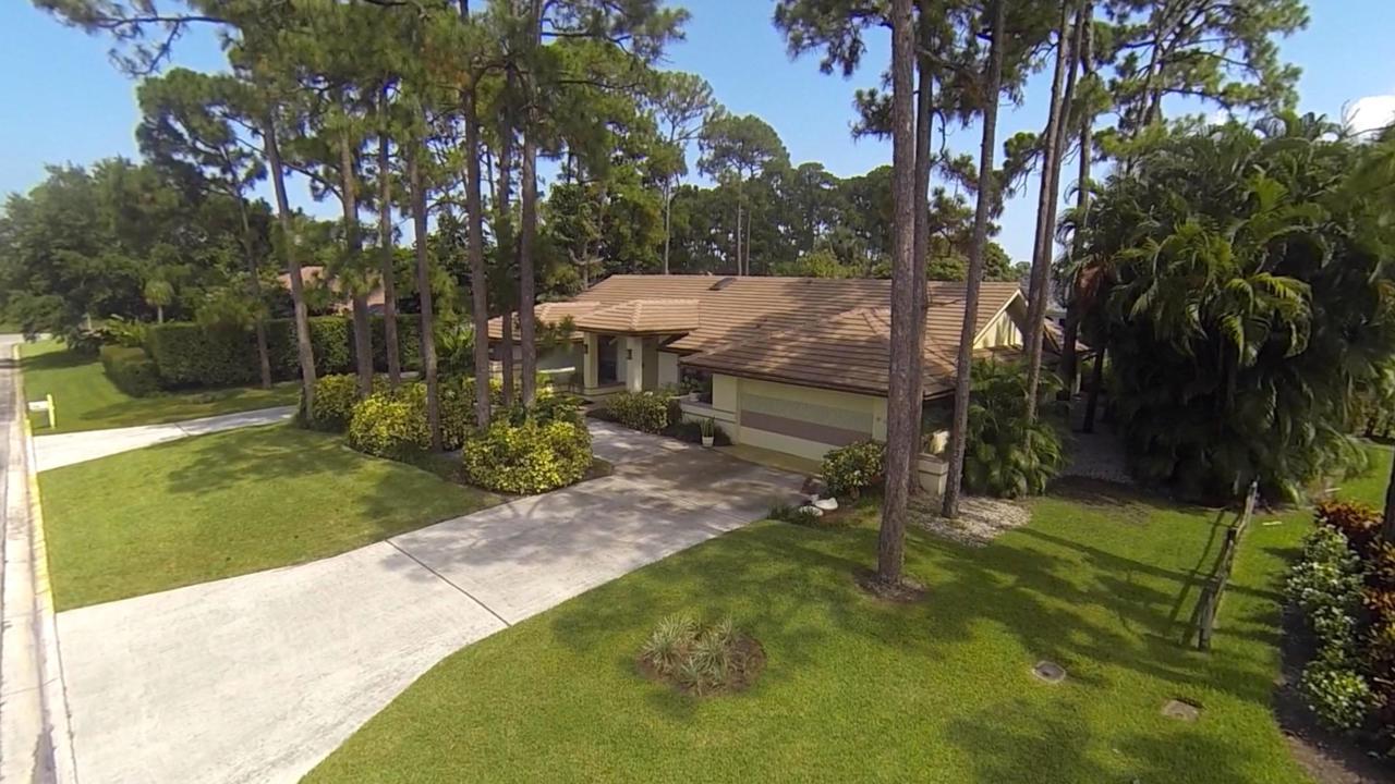 101 Windsor Court - Photo 1