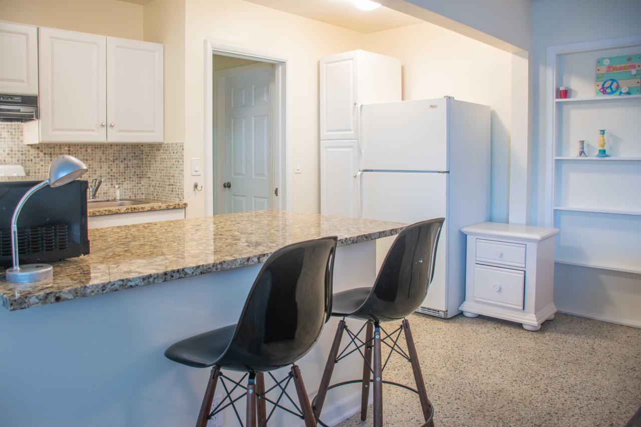 1165 Cabana Road - Photo 1
