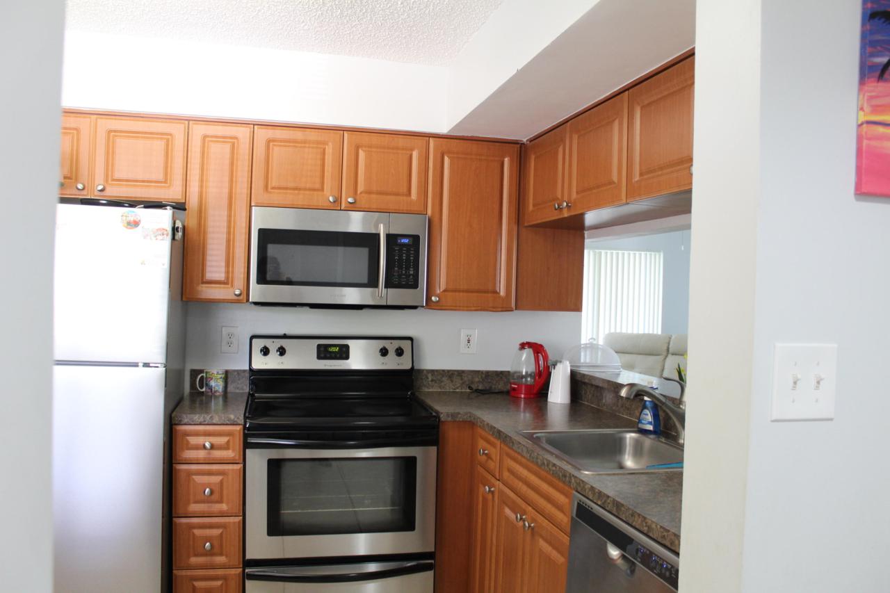 8206 Glenmoor Drive - Photo 1