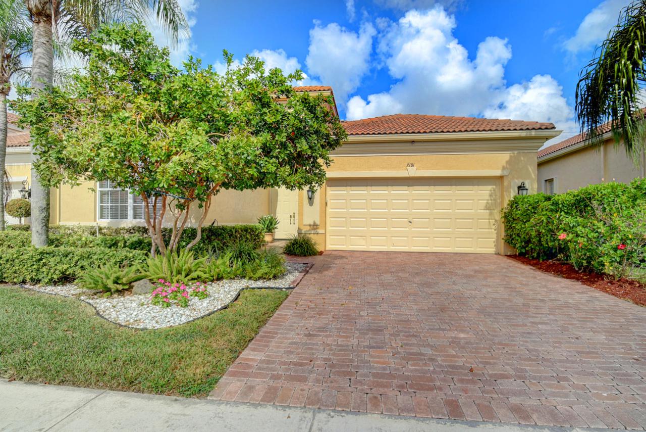 7191 Demedici Circle - Photo 1