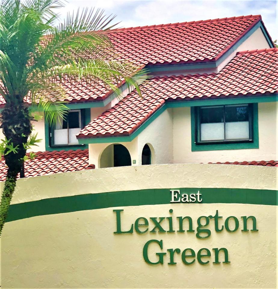 9 Lexington Lane - Photo 1