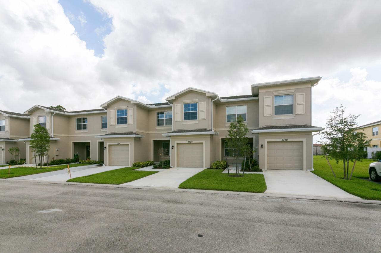 2790 Treviso Circle - Photo 1