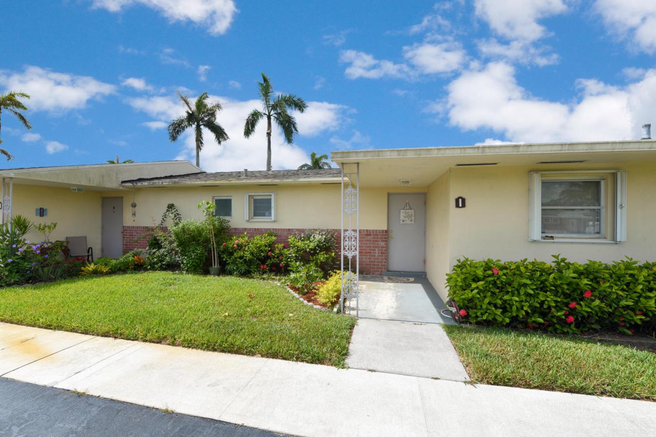 2751 Ashley Drive - Photo 1