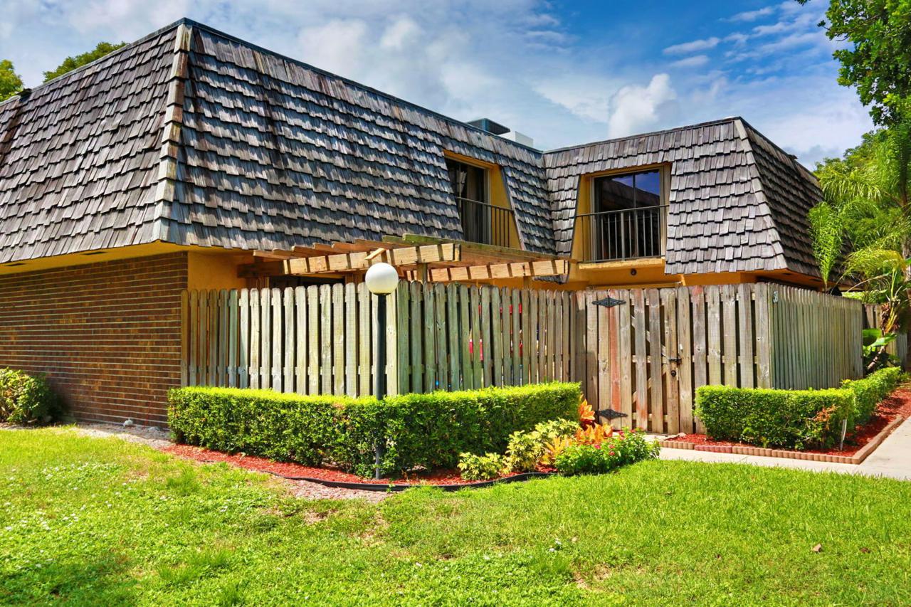 3606 Silver Lace Lane - Photo 1