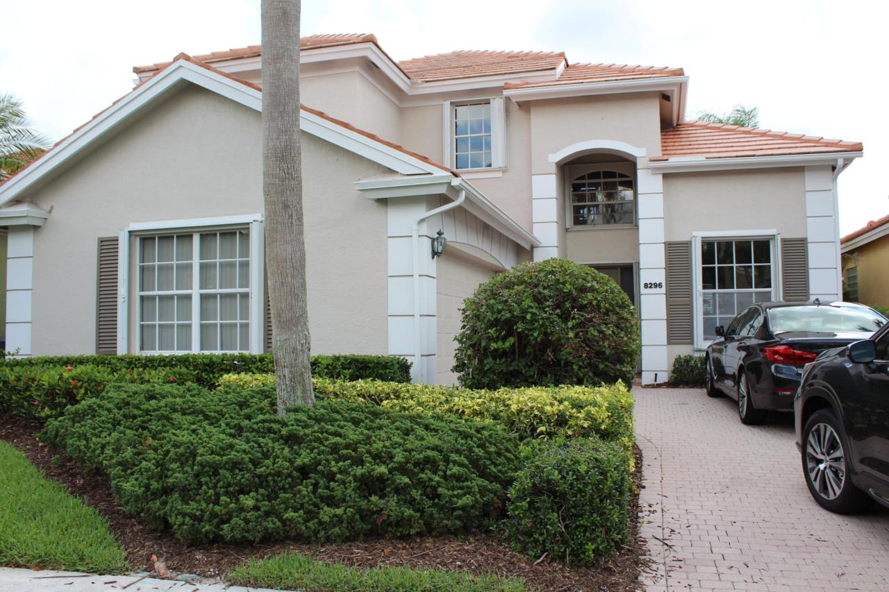 8296 Heritage Club Drive - Photo 1