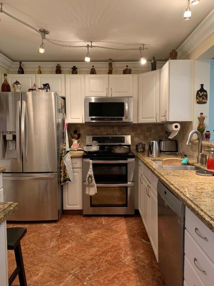 1000 12th Avenue - Photo 1