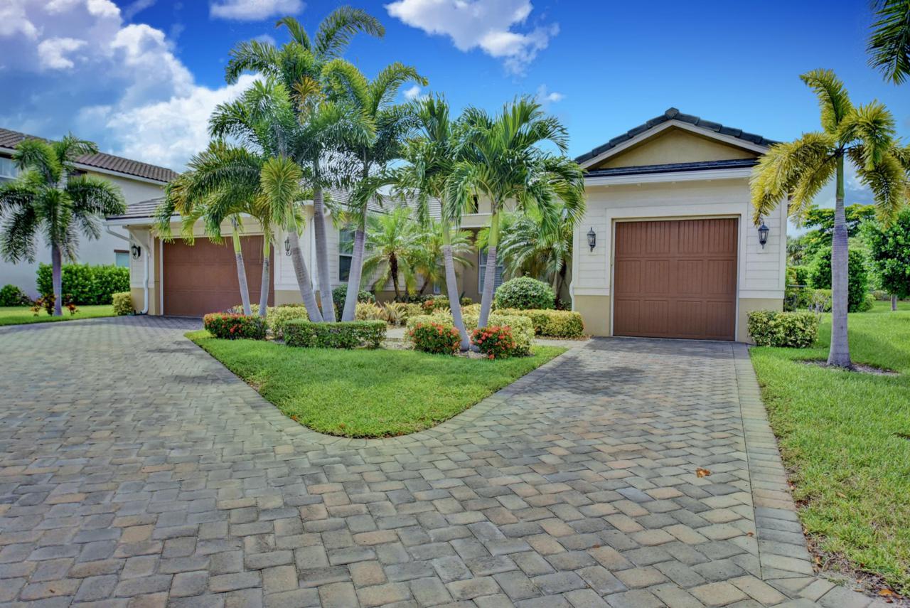 12155 81st Court - Photo 1