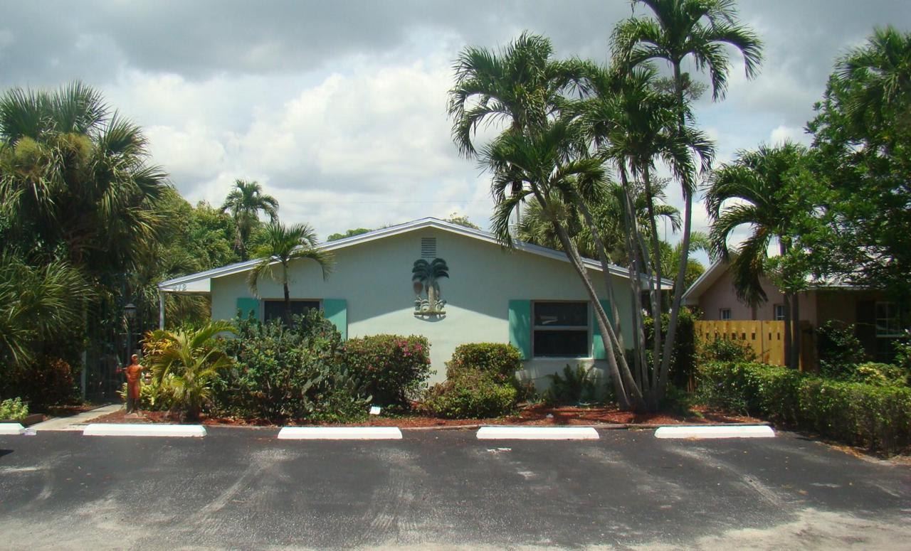 812 8th Avenue - Photo 1
