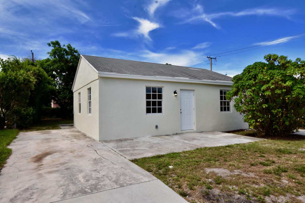 608 3rd Street - Photo 1