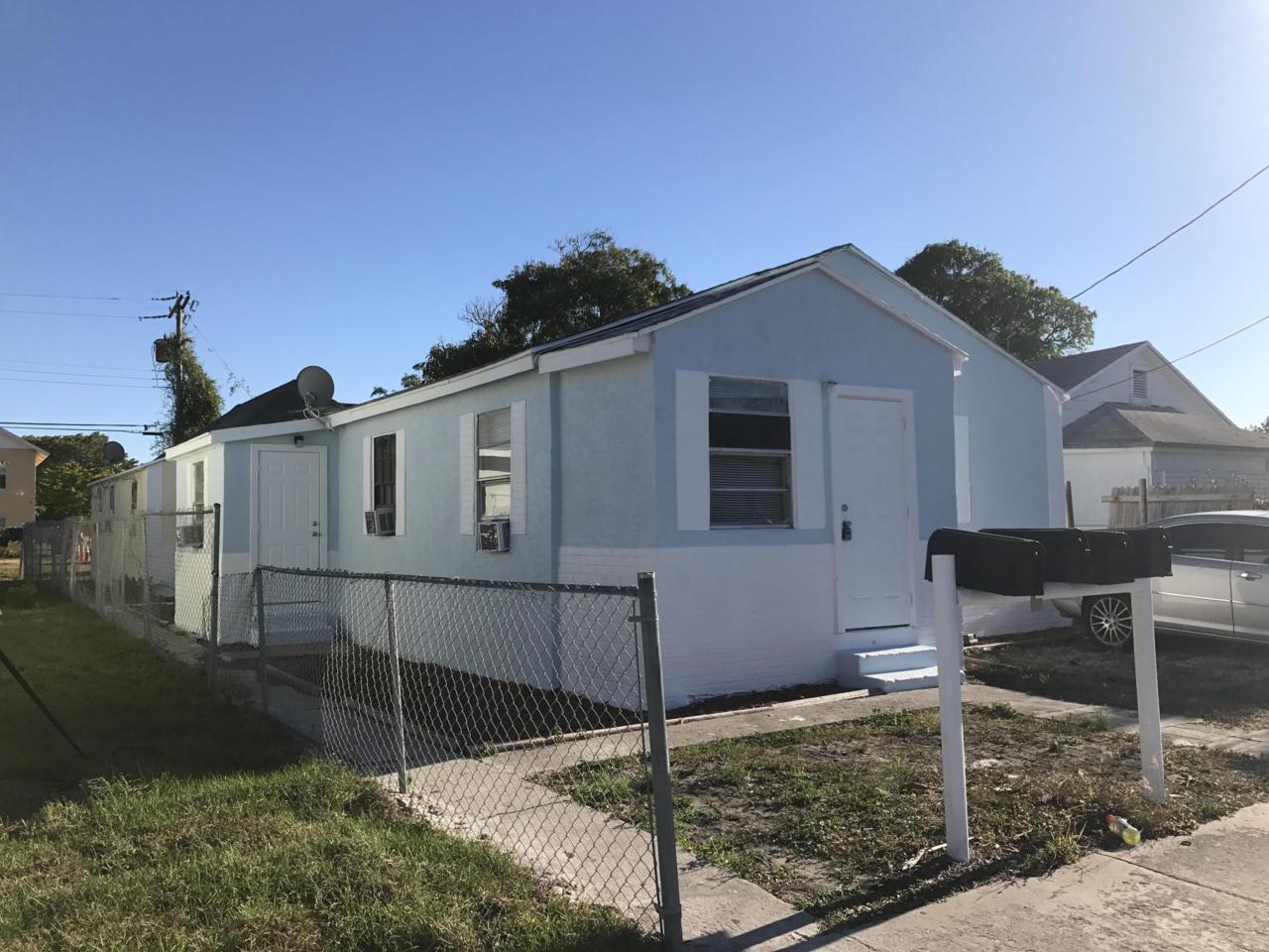536 18th Street - Photo 1