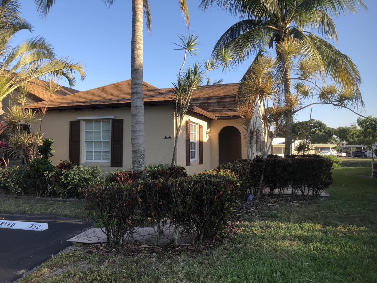 22352 57th Circle - Photo 1