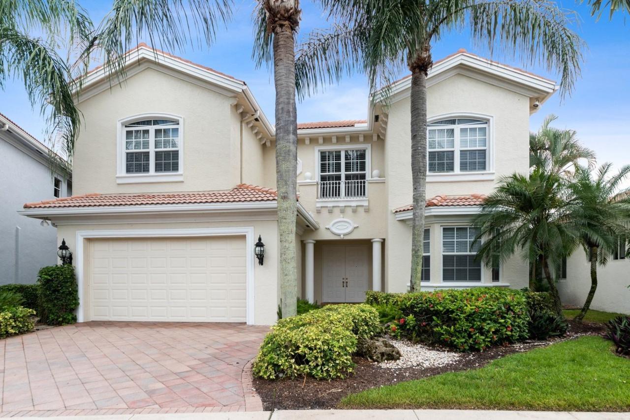 4116 Briarcliff Circle - Photo 1