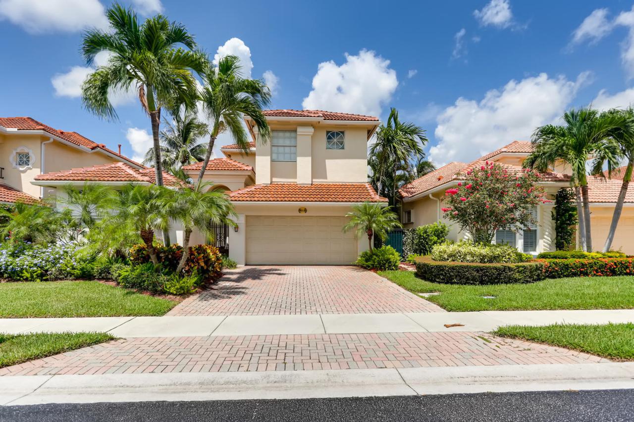 733 Sandy Point Lane - Photo 1