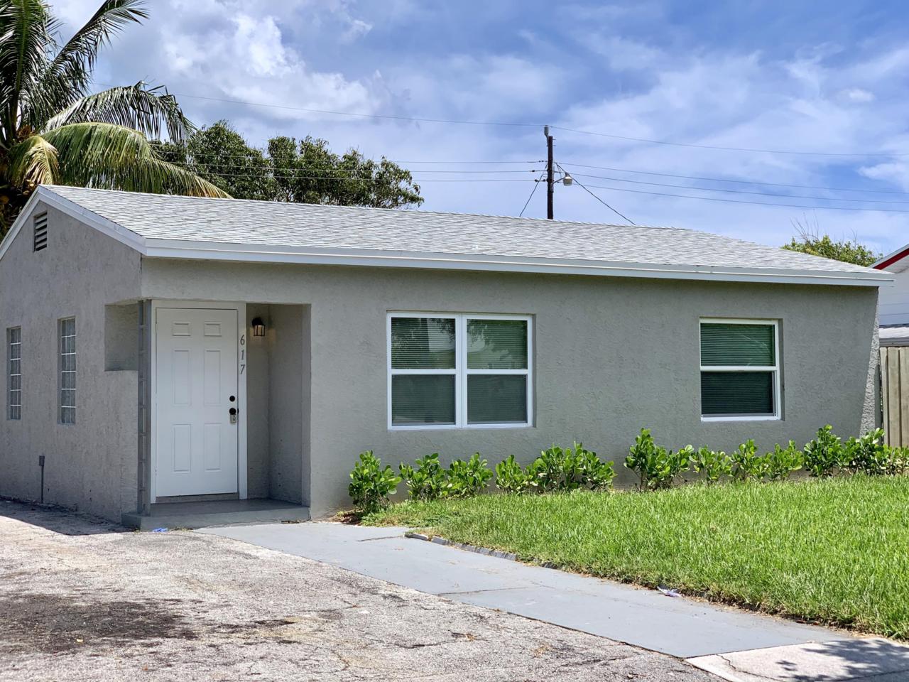 617 54th Street - Photo 1