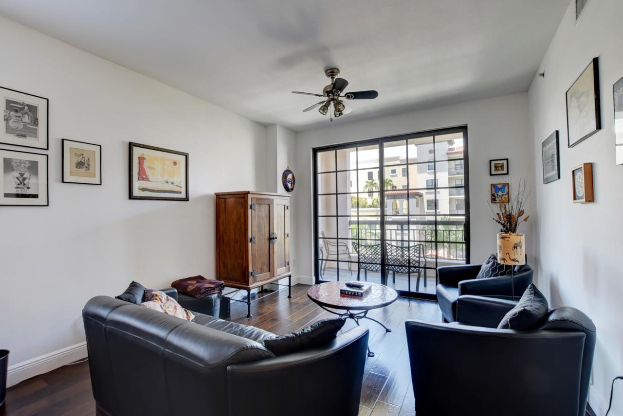 233 Federal Highway - Photo 1