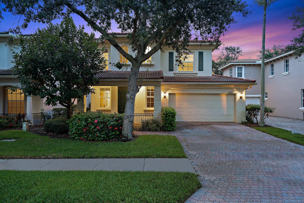 489 Leaf Drive - Photo 1