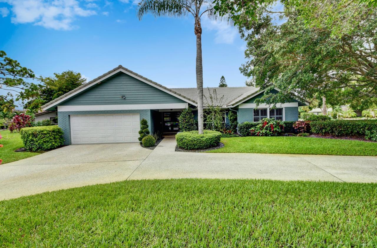 4664 Cocoplum Way - Photo 1