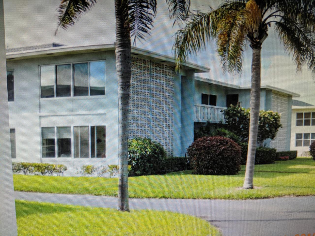 125 South Boulevard - Photo 1