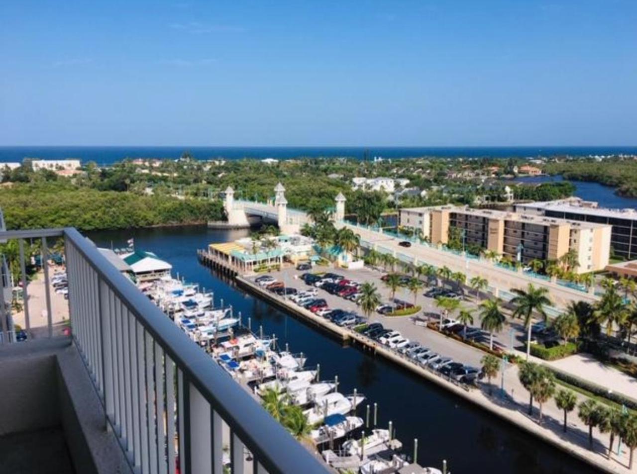 625 Casa Loma Boulevard - Photo 1