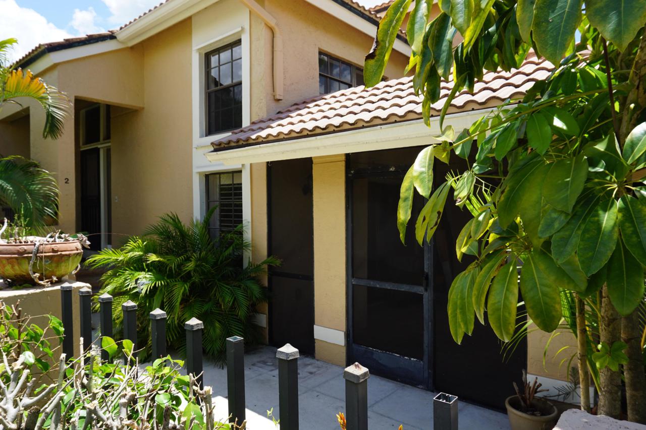 362 Prestwick Circle - Photo 1