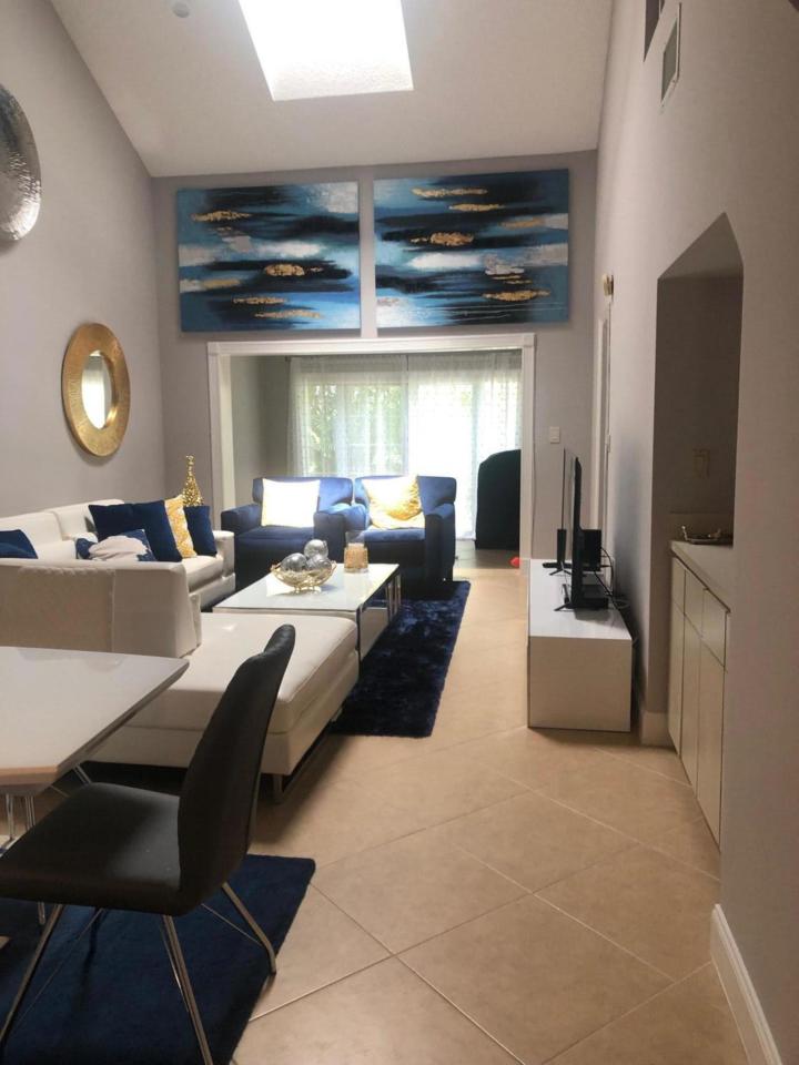 17064 Boca Club Boulevard - Photo 1
