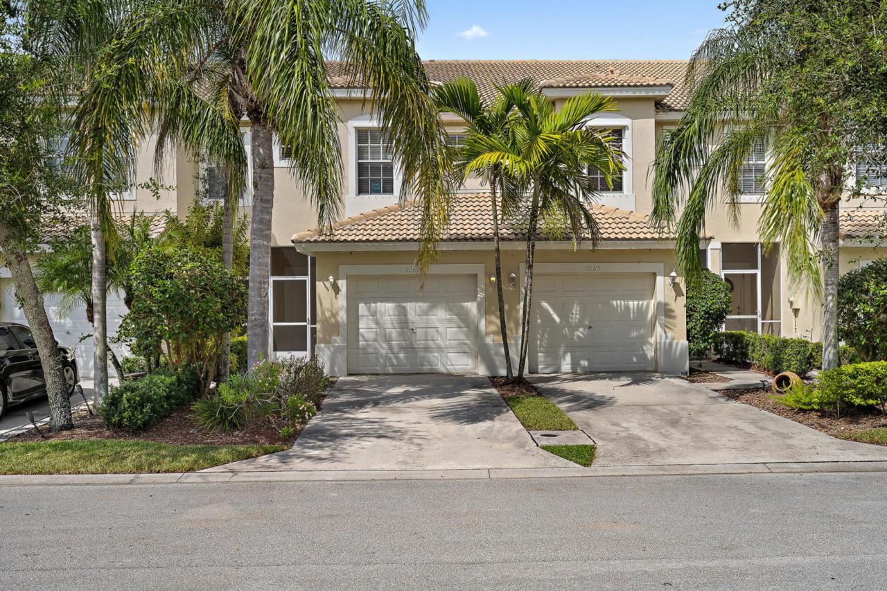 9089 Tremezzo Lane - Photo 1