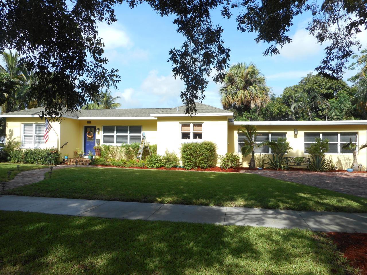 1815 Lake Avenue - Photo 1