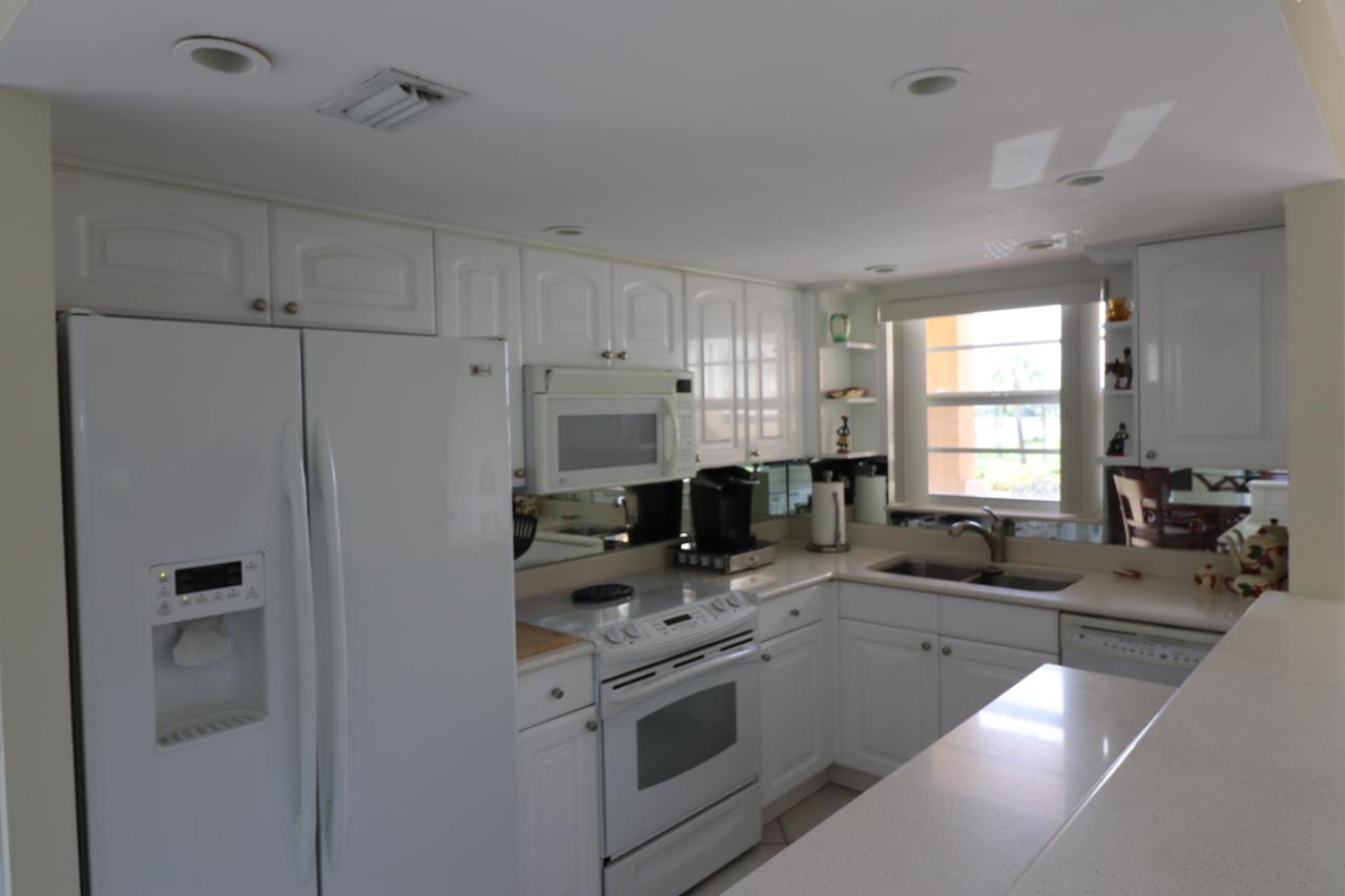 308 Golfview Road - Photo 1