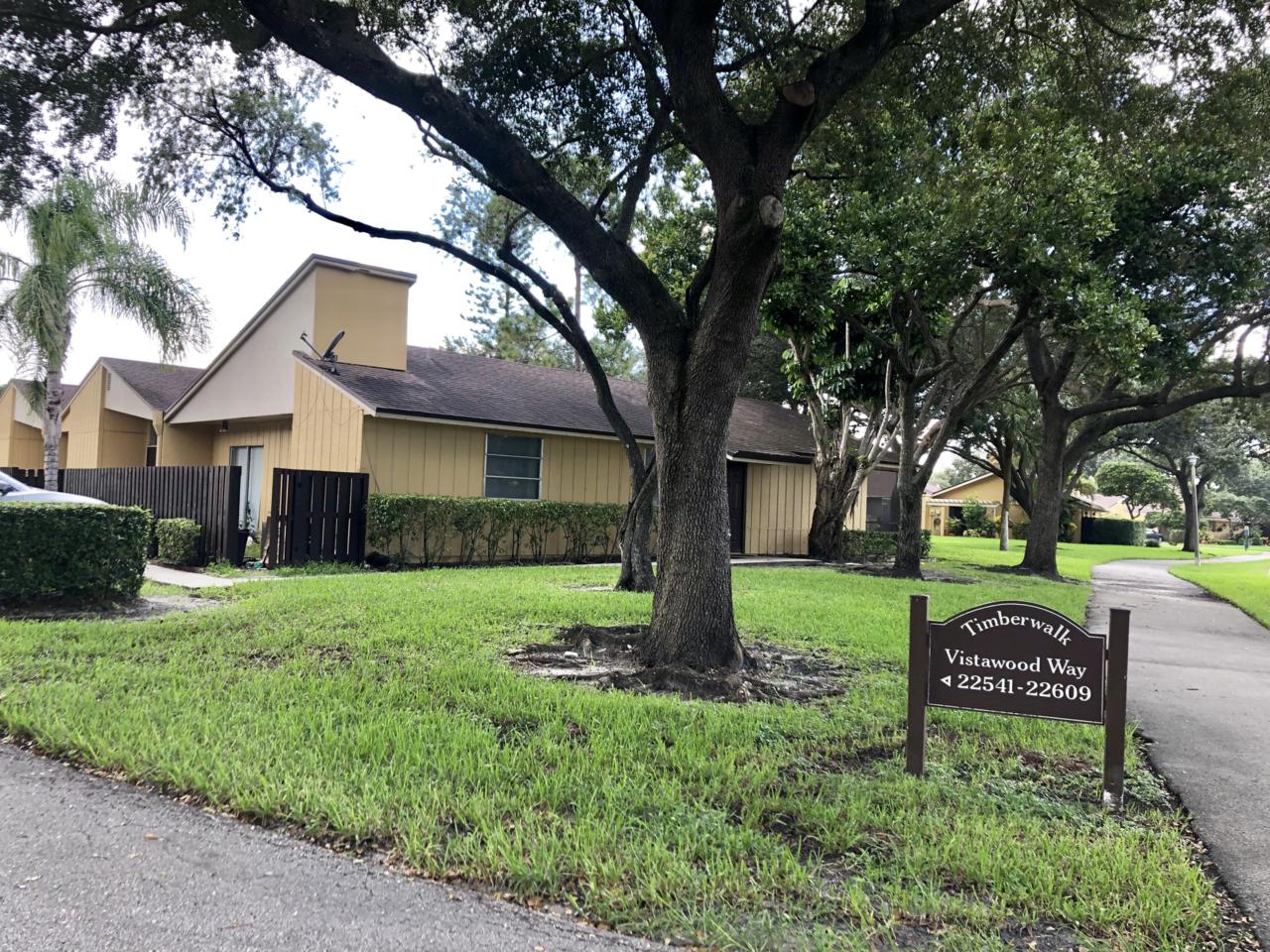 22541 Vistawood Way - Photo 1