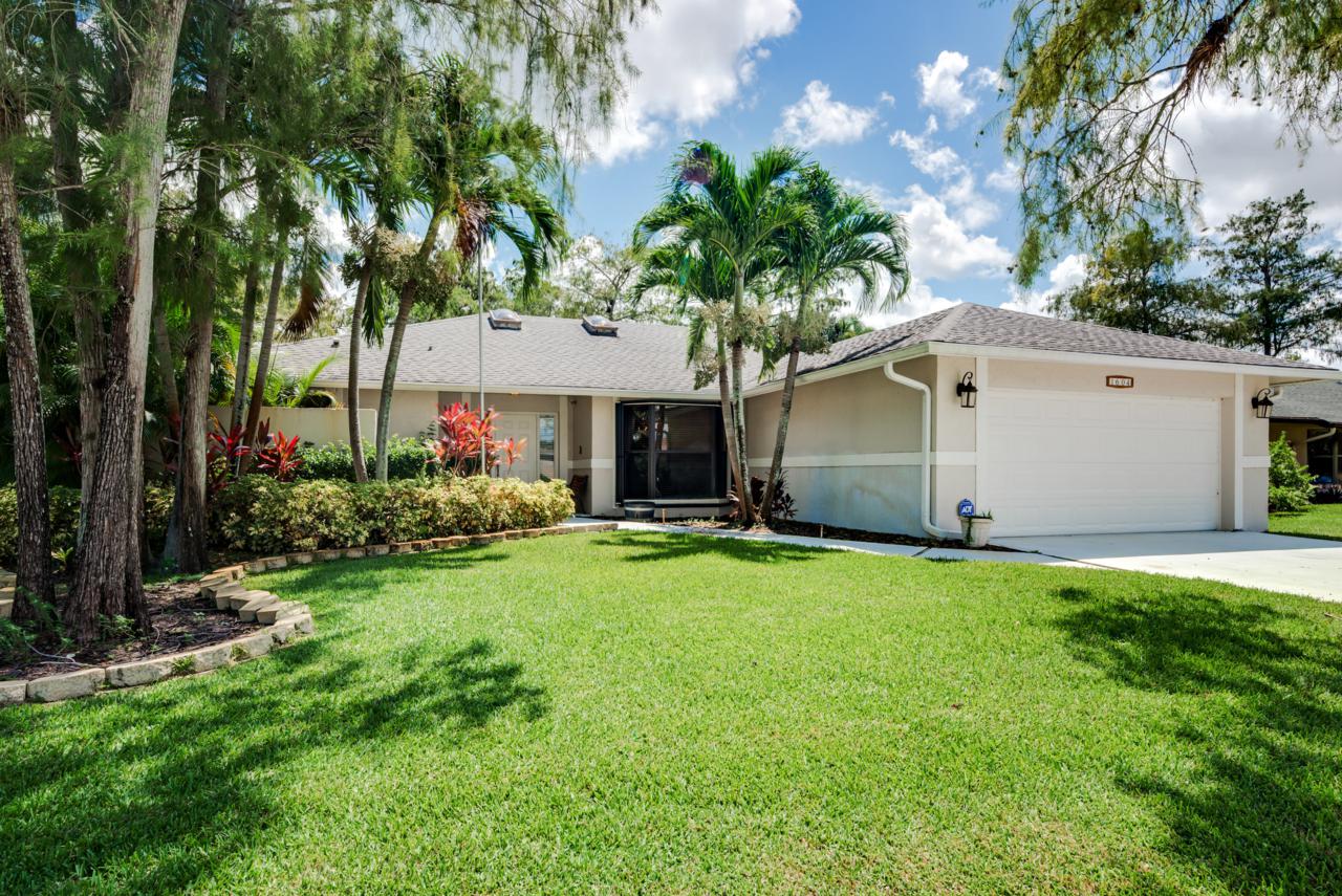 1604 Hollyhock Road - Photo 1