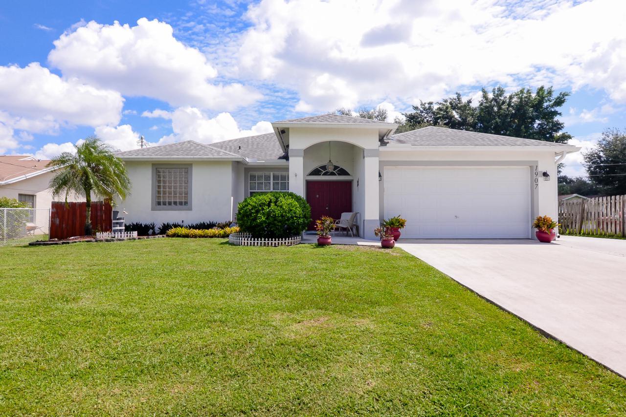 1907 Sunglow Street - Photo 1