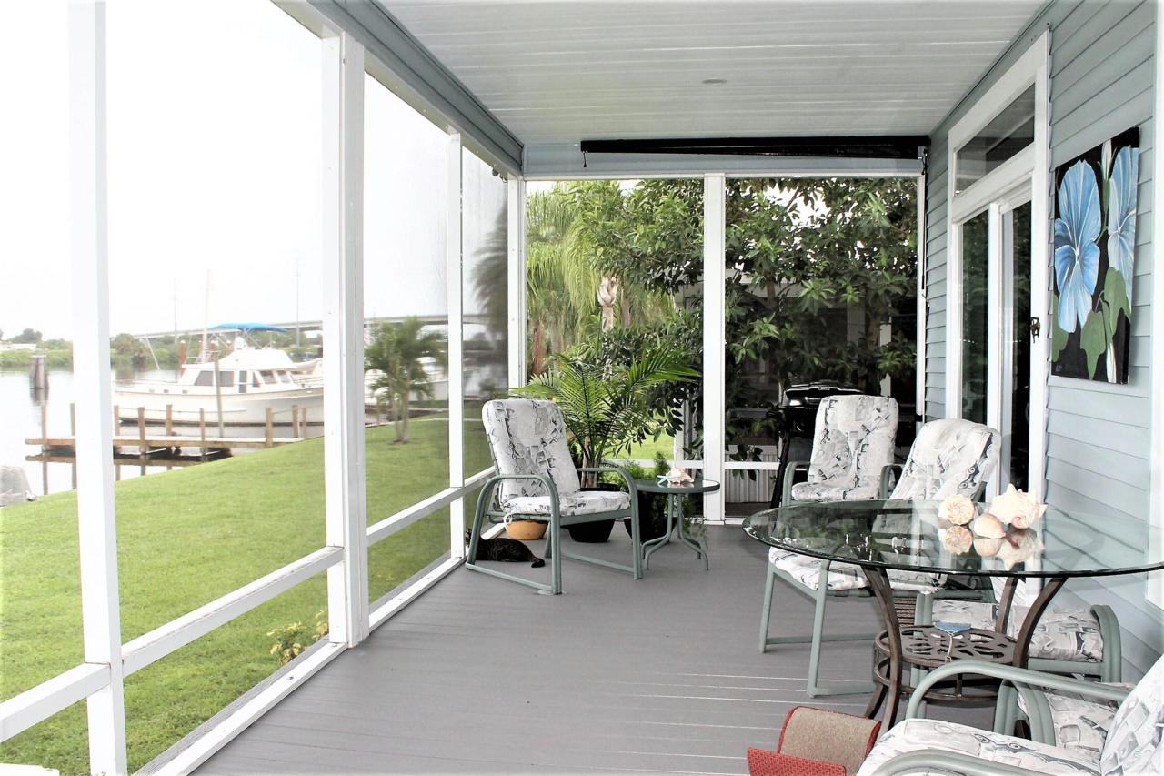 853 Yacht Club Way - Photo 1