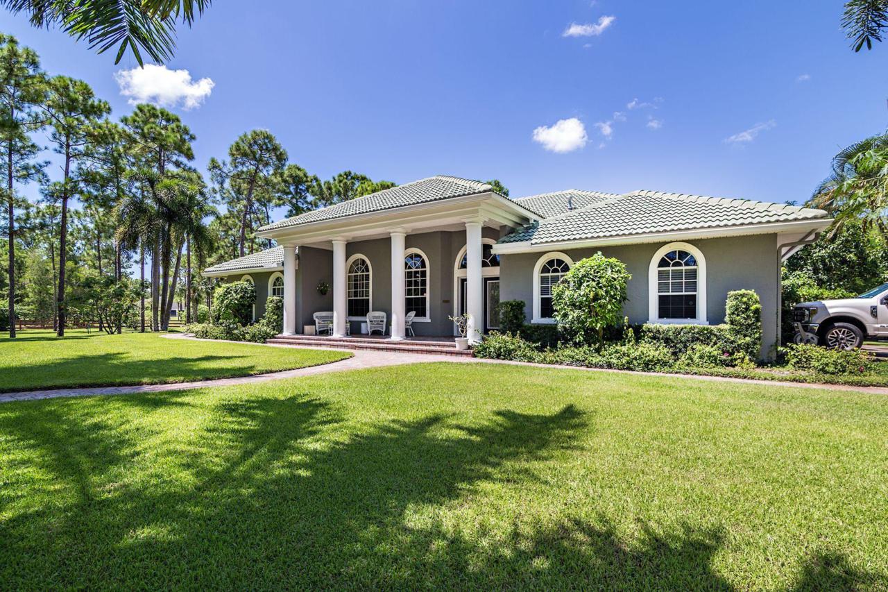 14689 Crazy Horse Lane - Photo 1